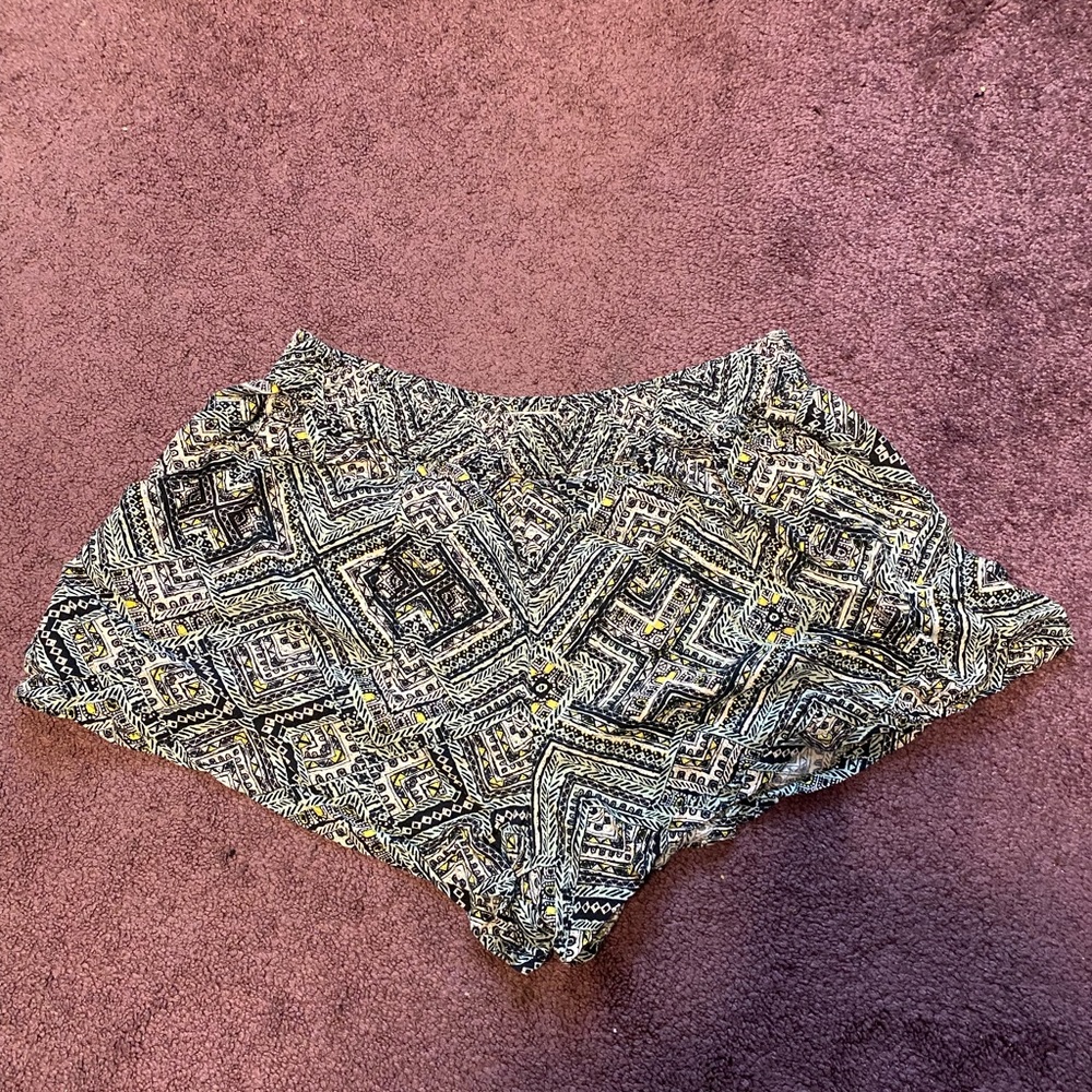EUC Target shorts with pockets size L
